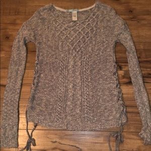 Maurices sweater